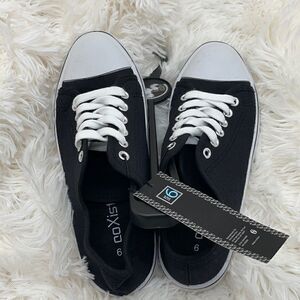 Brand new coxist slip on shoes size 6